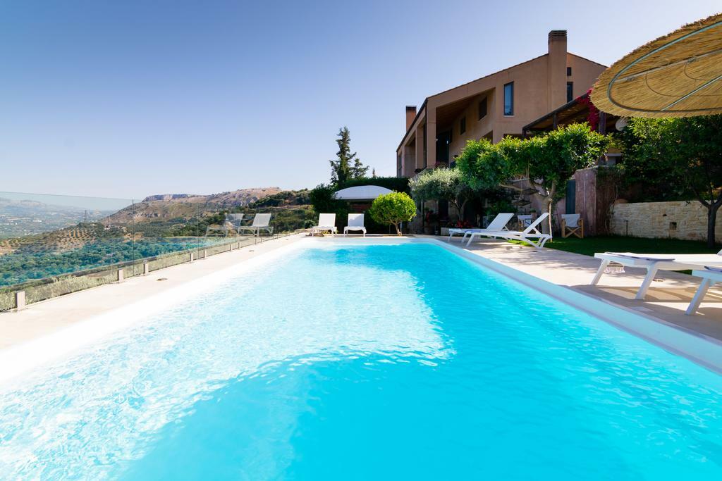 Villa Vollard With Amazing View Pool イラクリオン エクステリア 写真